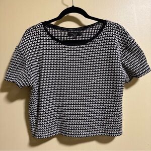 Sanctuary Black and White Knit Top L